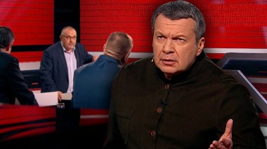 Вечер с Владимиром Соловьевым. Кто стоит за осквернителями акции "Бессмертный полк"? (Эфир от 18.05.2020)