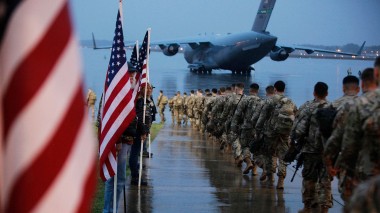 Вечер с Владимиром Соловьевым. На чем базируются американские ценности? (Эфир от 09.06.2020)